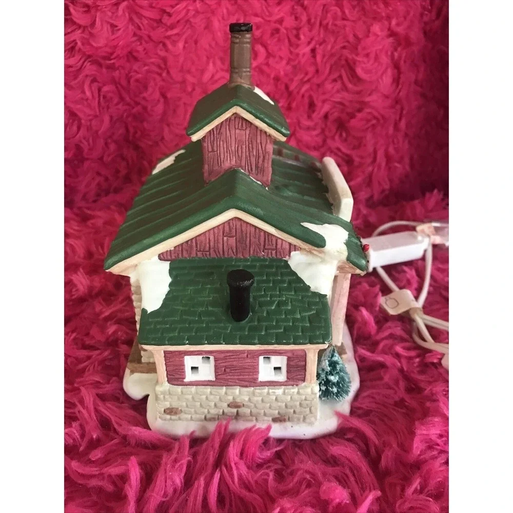 Season Specialties Grain House Lighted Building Christmas‎ Village 1994 Tested